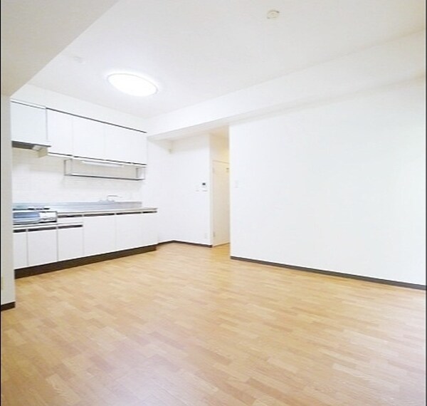 リビング・居室(反転部屋参考写真)