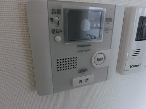 設備(TVモニタ付インタフォン)