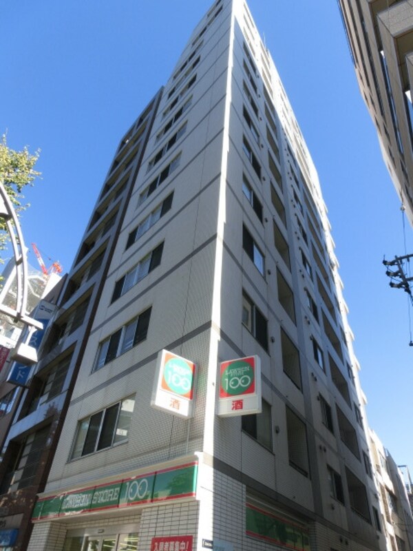 外観(★駅徒歩３分　ＲＣ造賃貸マンション★)