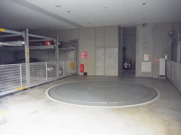 駐車場(駐車場)