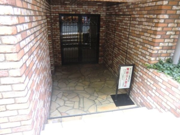 エントランス(エントランス)
