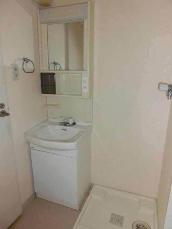 洗面(洗面脱衣所完備)