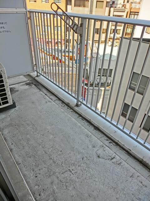 物件内観写真7　(風通しの良いバルコニー)