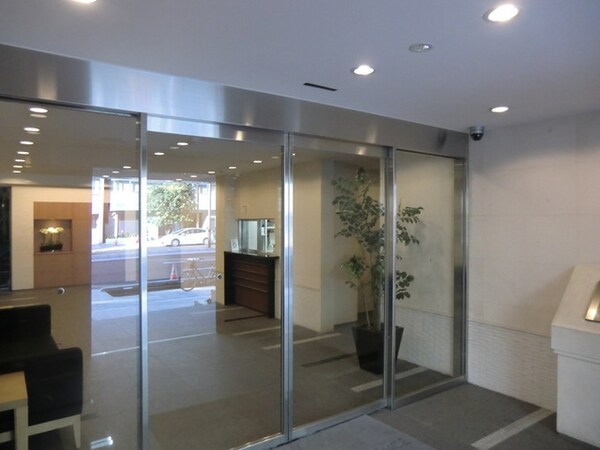 エントランス(エントランス)