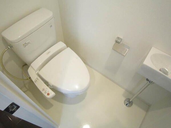 トイレ(ウォシュレット付きトイレ)