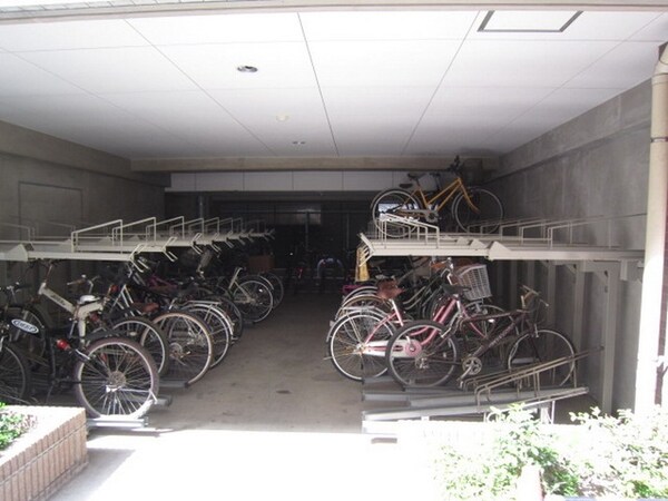 その他(駐輪場)