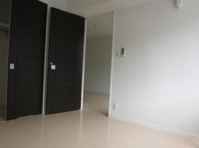 物件内観写真3　(部屋画像)