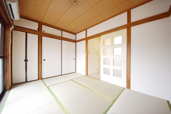 寝室