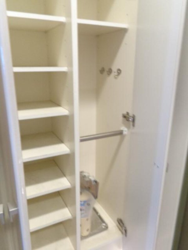 玄関(シューズBOX)
