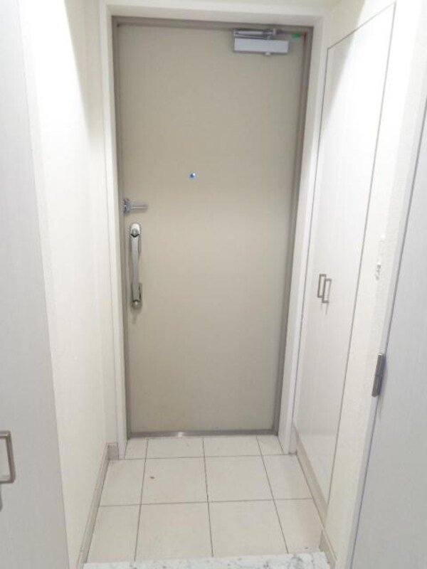 玄関(玄関)