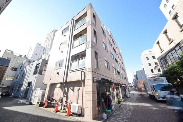 外観(市川駅徒歩1分の物件)
