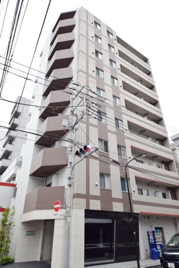 外観(地上9階建て)