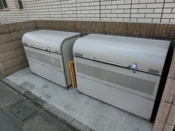 共有部分(敷地内ゴミ置場)