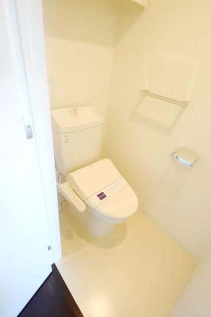 物件内観写真11　(トイレ)