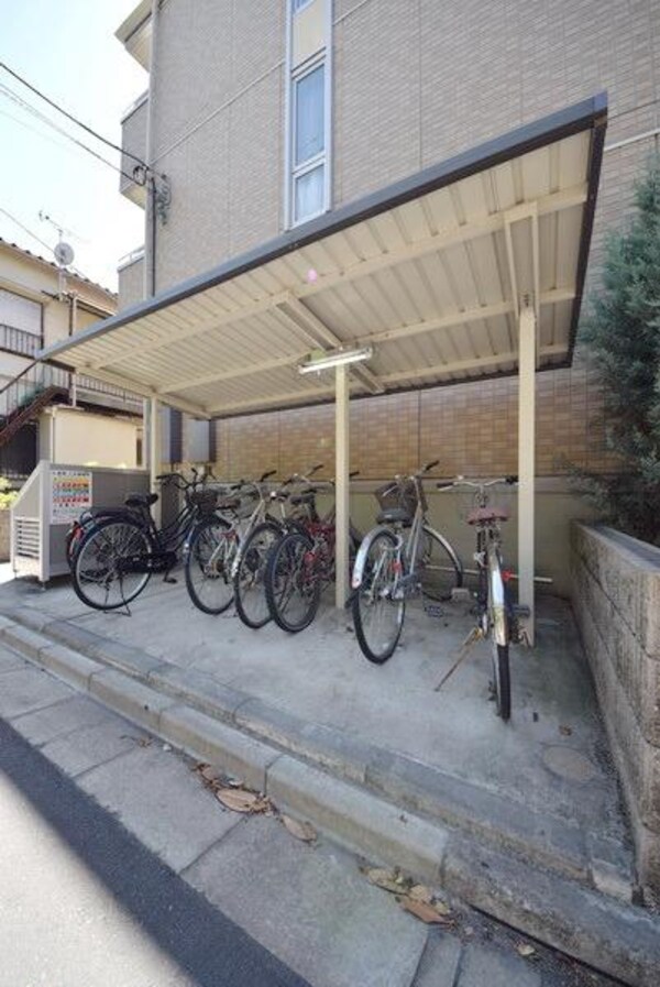 共有部分(敷地内駐輪場)