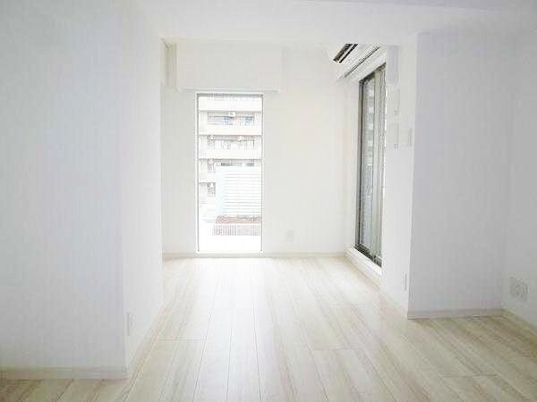 リビング・居室(エントランス)