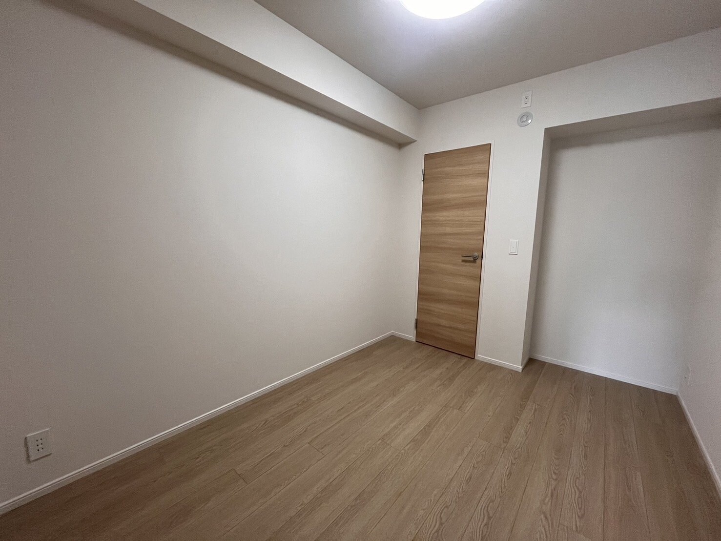 物件内観写真17　(リビング/居室)