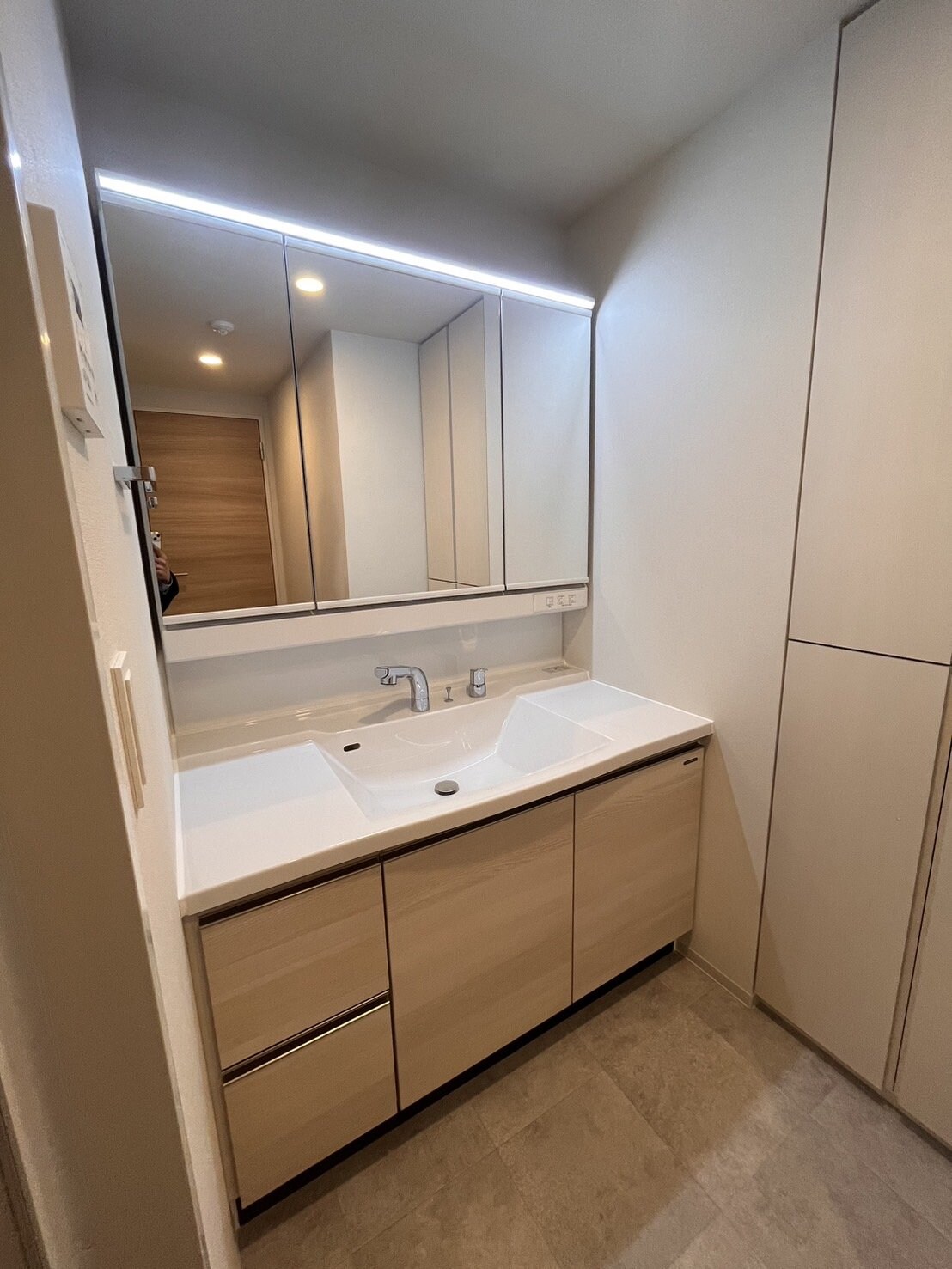 物件内観写真20　(洗面)