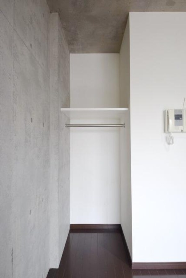 収納(収納スペース)