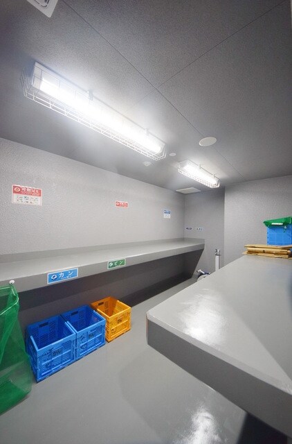 物件内観写真15　(ゴミ置き場)