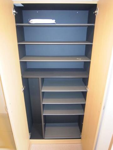 物件内観写真12　(シューズボックス)