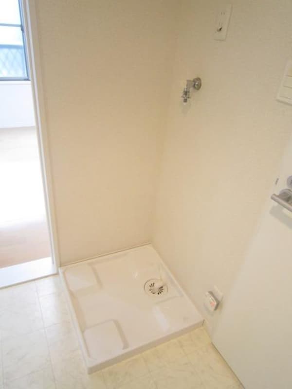 設備(独立洗面台完備)