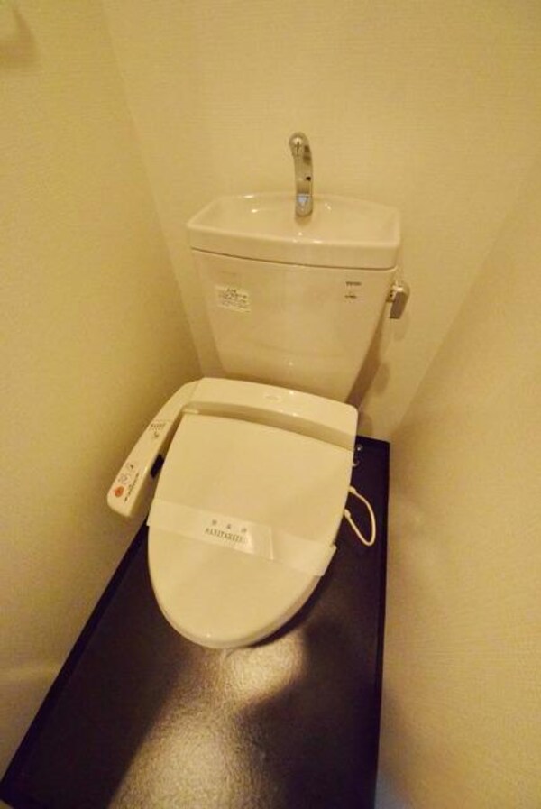 トイレ(トイレ)