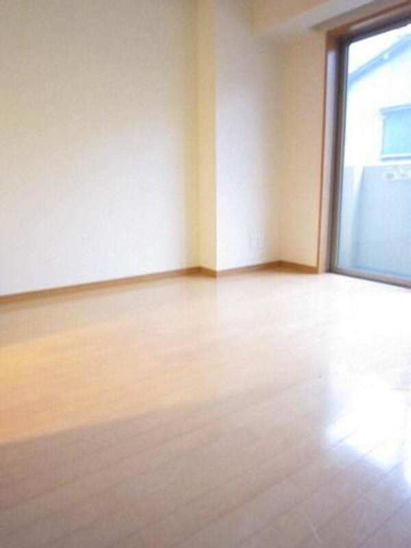 リビング・居室(洋室6.5帖)