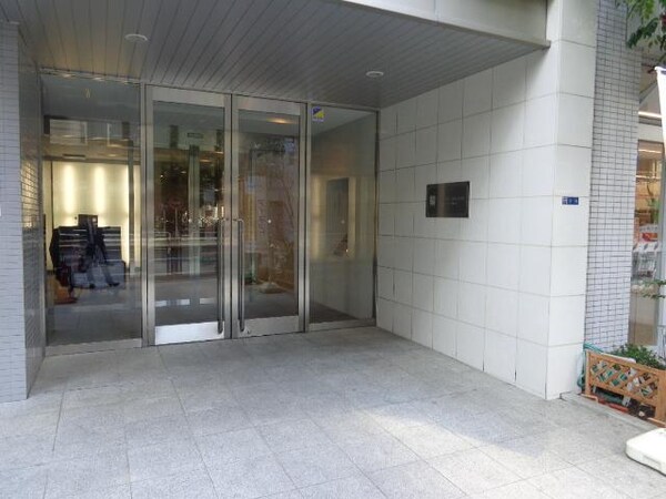 エントランス(エントランス)