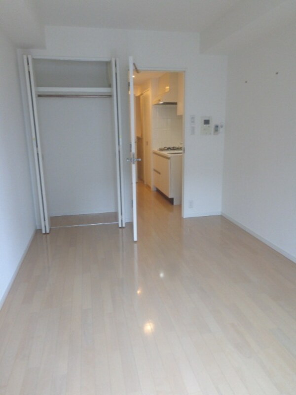 その他室内・内装(きれいな洋室)