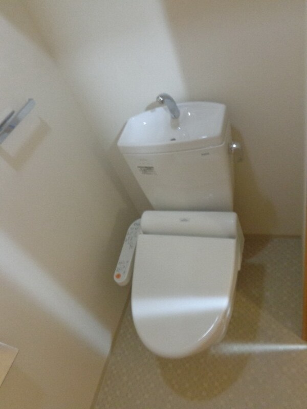 トイレ(トイレ)