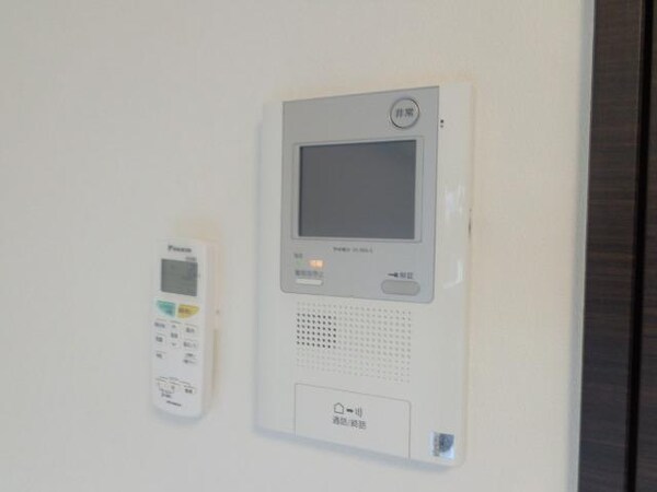 セキュリティ(モニタ付インターホン)