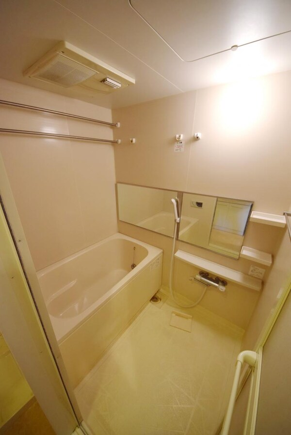 バス／シャワールーム等(同施工)