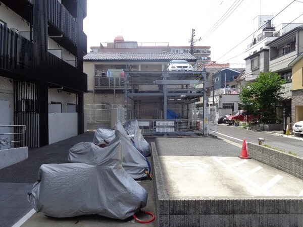 駐車場(機械式駐車場・バイク置場)