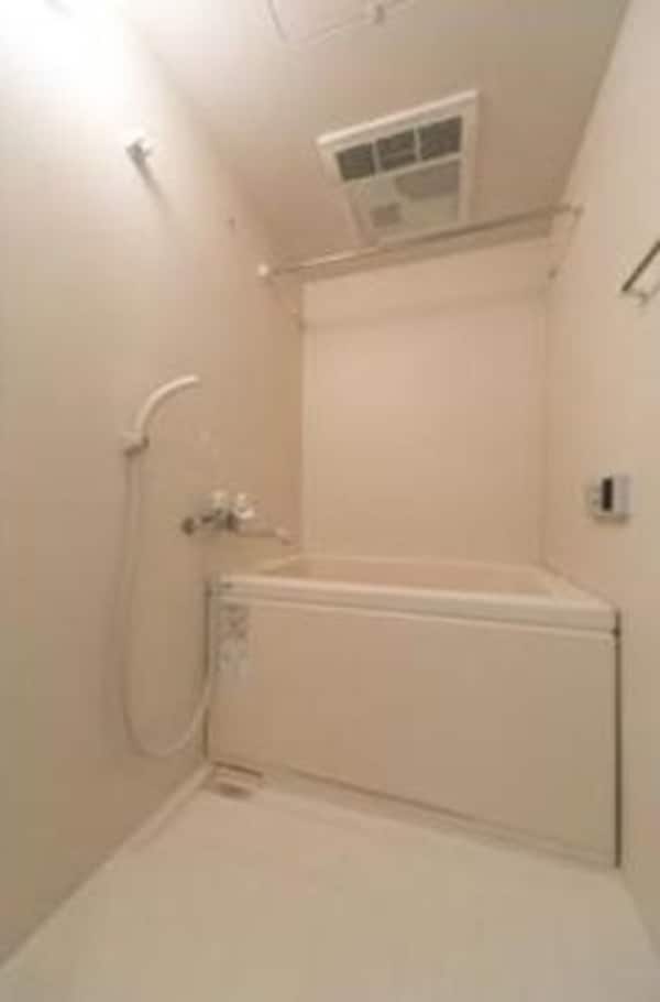 バス／シャワールーム等(バスルーム)