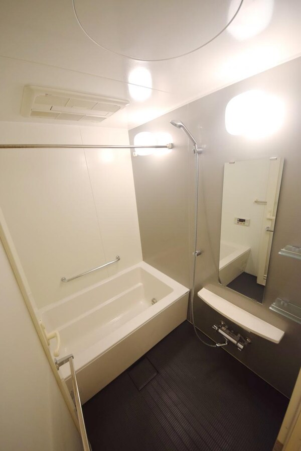 バス／シャワールーム等