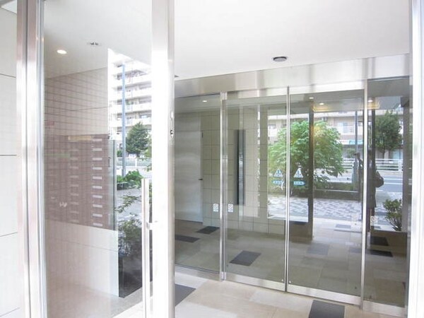 エントランス(エントランス)