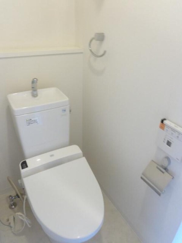 トイレ(洗浄便座付)