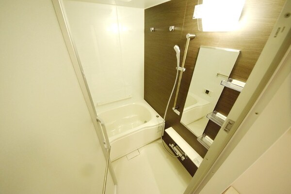バス／シャワールーム等