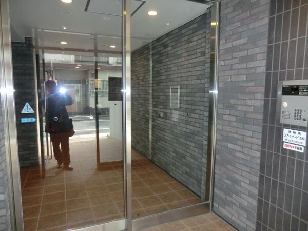 エントランス(安心ＴＶモニター付オートロック)