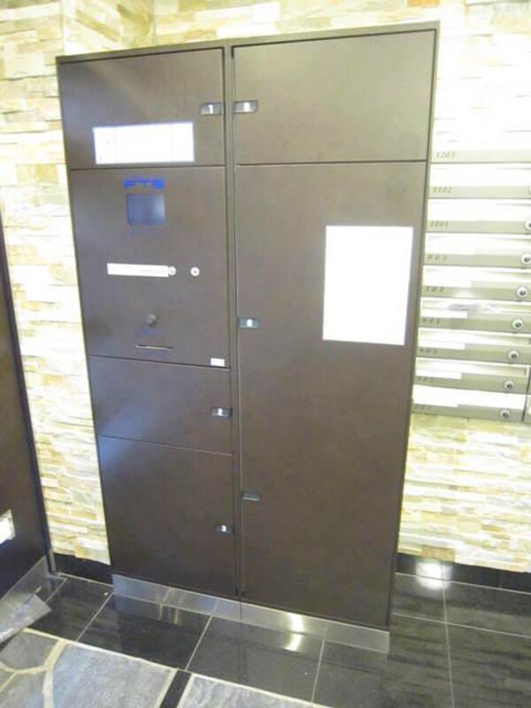 共有部分(便利な宅配ＢＯＸ完備)