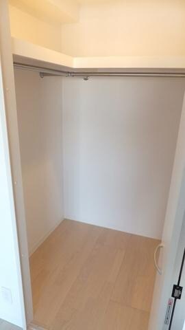 収納(たっぷりサイズのウォークインクローゼット)