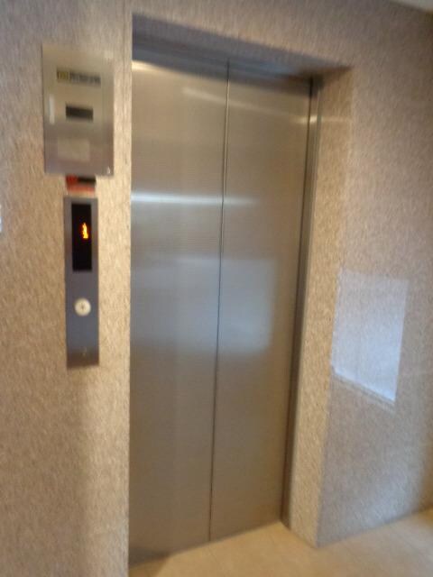 設備(エレベーター)