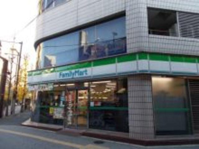 ファミリーマート神田岩本町一丁目店