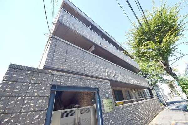 外観(鉄骨造２階建てのマンションです)