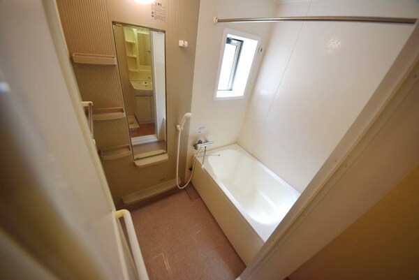 バス／シャワールーム等