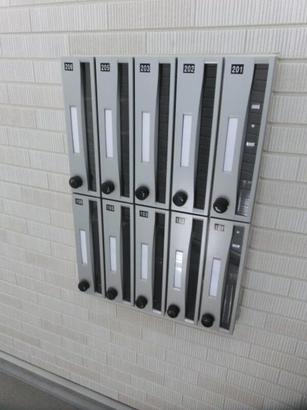 共有部分(ダイヤルロック付集合ポスト)