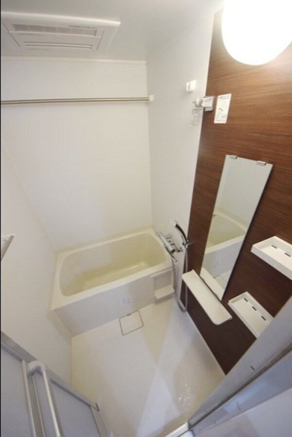 バス／シャワールーム等