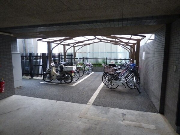 共有部分(駐輪場)