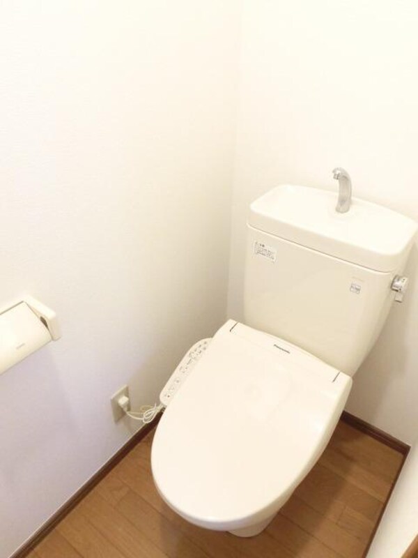 トイレ(トイレ)